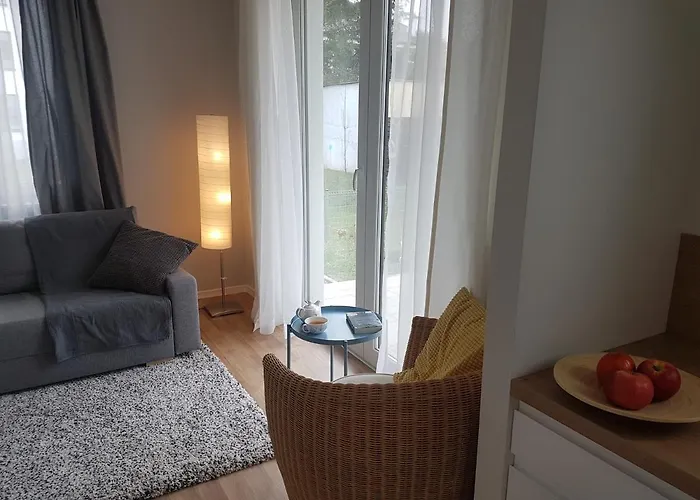 Jasinskiego Z Ogrodem Apartment