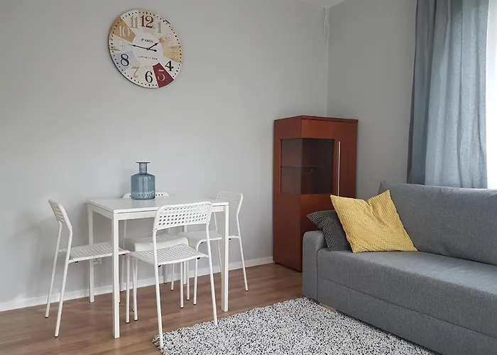 Jasinskiego Z Ogrodem Piaseczno (Masovia)