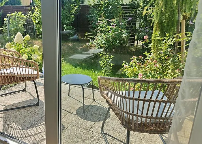 Jasinskiego Z Ogrodem